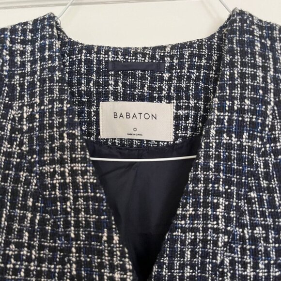 Aritzia Babaton Kilburn Blazer Jacket In Navy Tweed | Size 0 - Picture 3 of 8
